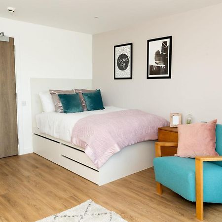 Chic Apartments And Studios At The Point In Αμπερντήν Εξωτερικό φωτογραφία