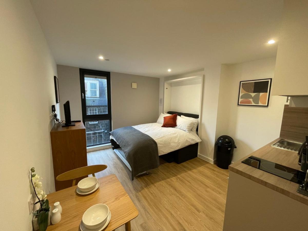 Chic Apartments And Studios At The Point In Αμπερντήν Εξωτερικό φωτογραφία