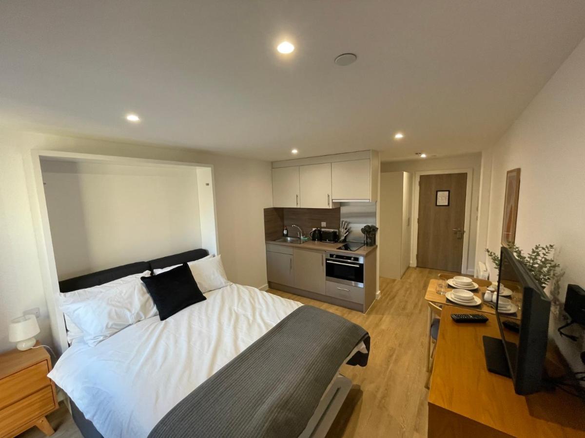 Chic Apartments And Studios At The Point In Αμπερντήν Εξωτερικό φωτογραφία