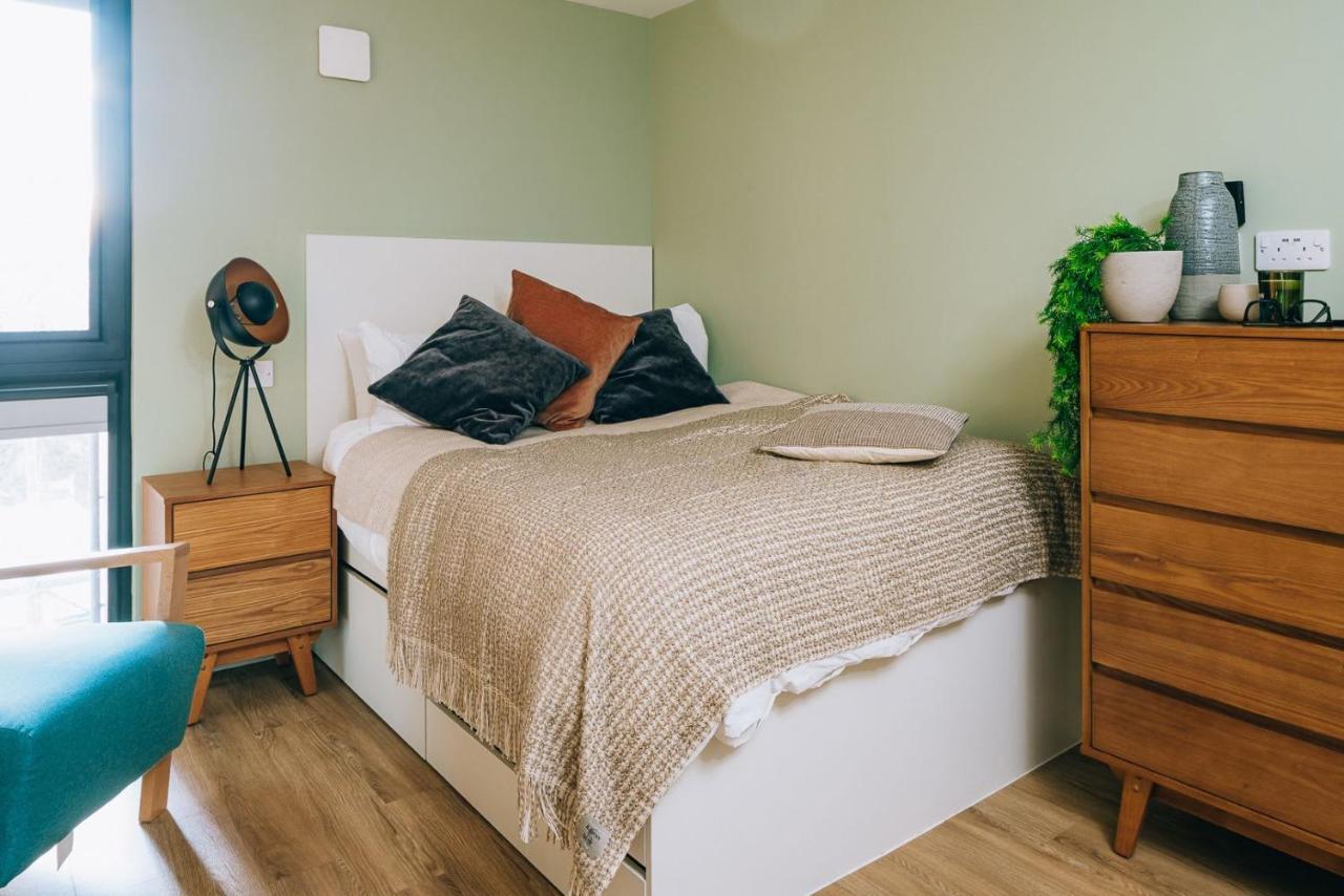 Chic Apartments And Studios At The Point In Αμπερντήν Εξωτερικό φωτογραφία