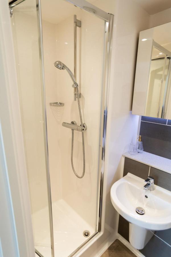 Chic Apartments And Studios At The Point In Αμπερντήν Εξωτερικό φωτογραφία