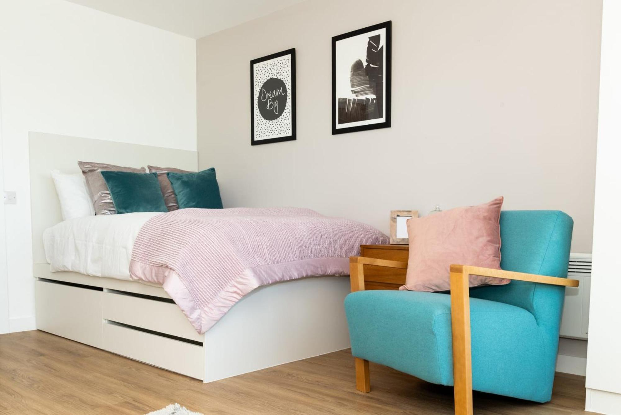Chic Apartments And Studios At The Point In Αμπερντήν Εξωτερικό φωτογραφία